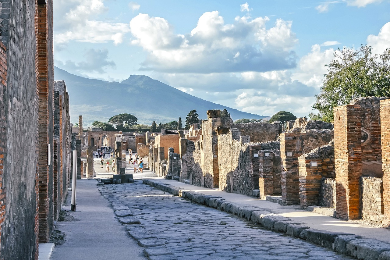 Recent Findings at Pompeii - A Window into the Past